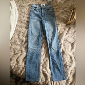 Reformation Liza Ultra High rise Straight Jeans